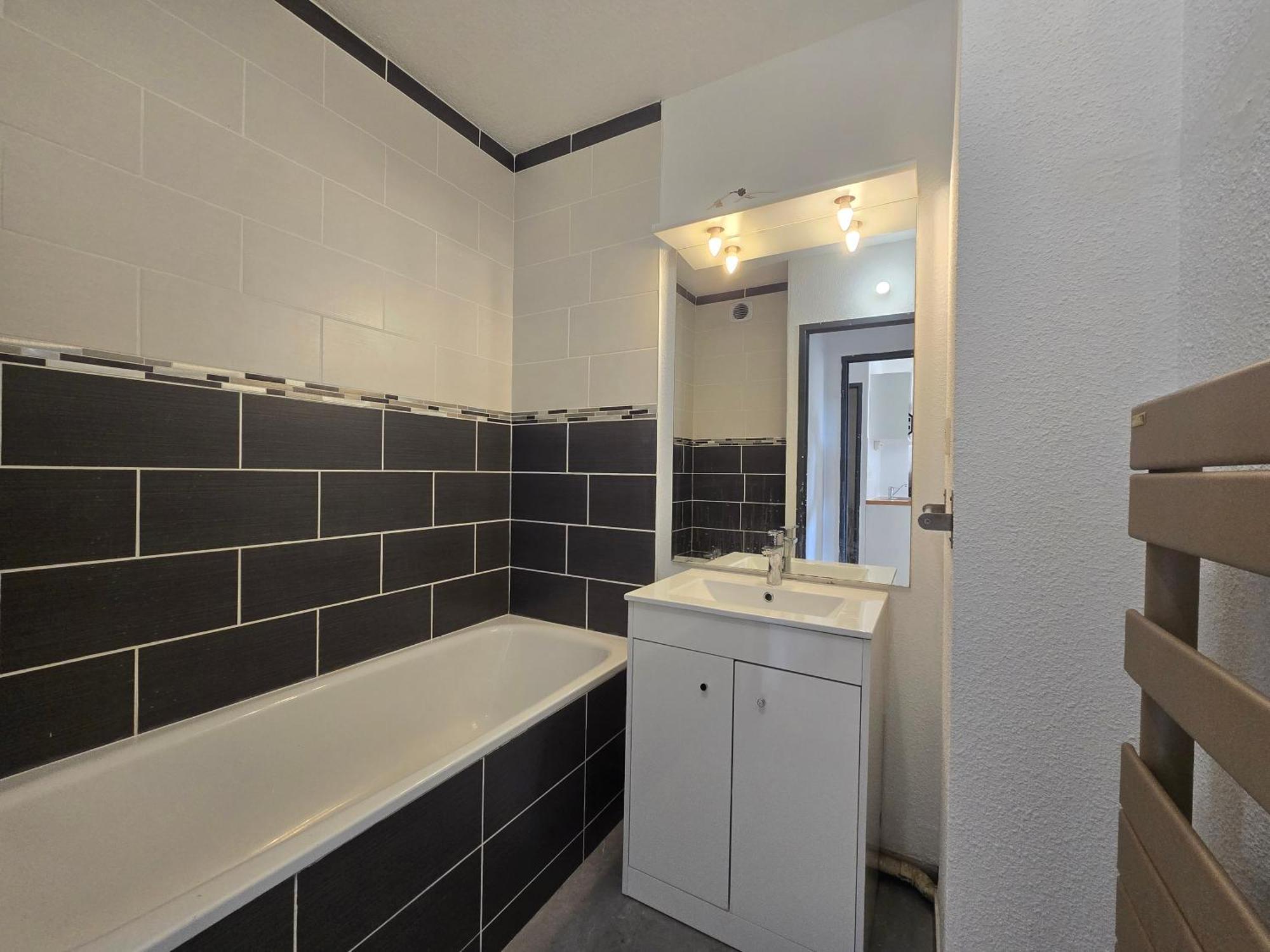 Appartement Dans Residence Avec Piscine 阿格德 外观 照片