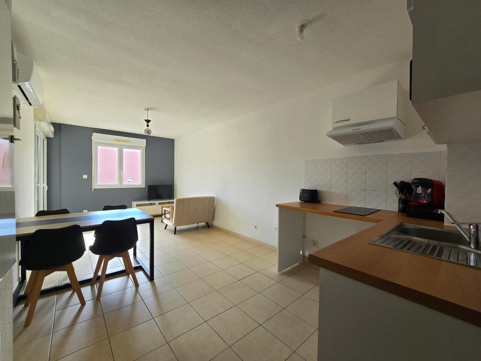 Appartement Dans Residence Avec Piscine 阿格德 外观 照片