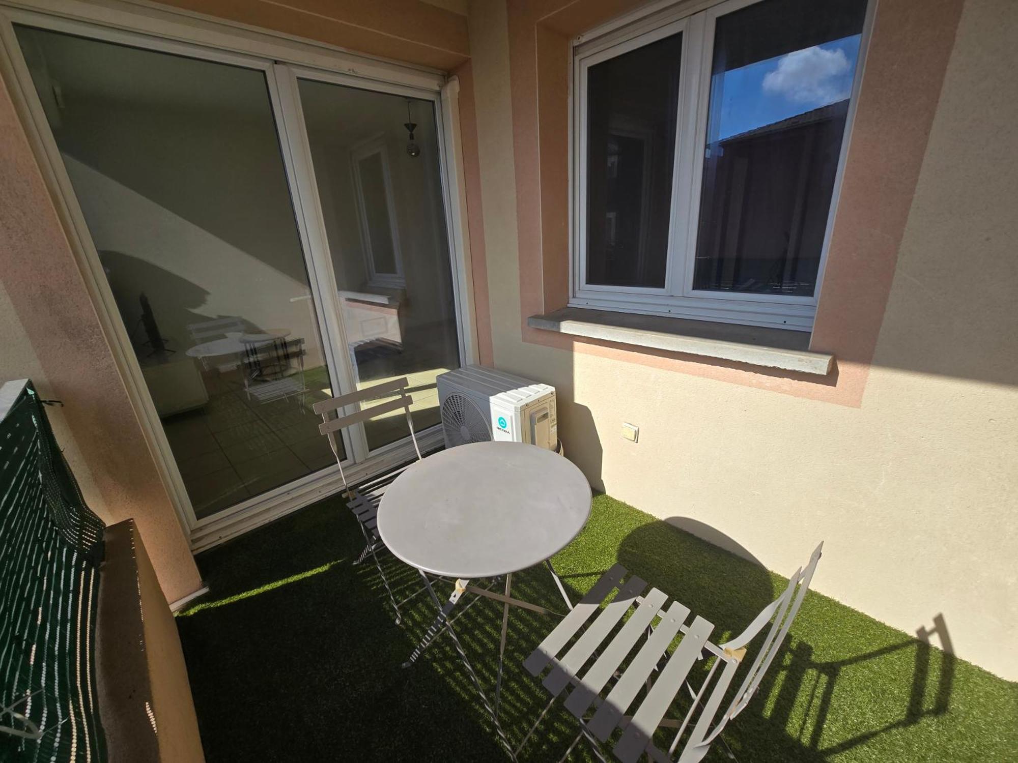 Appartement Dans Residence Avec Piscine 阿格德 外观 照片